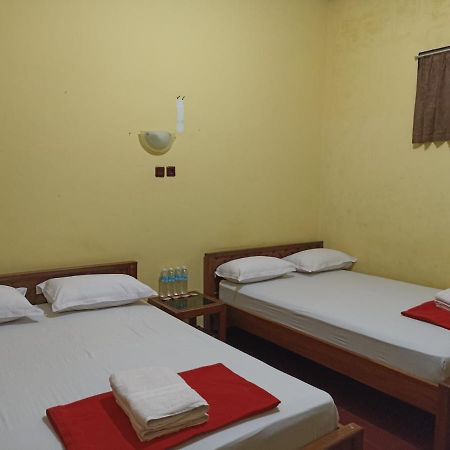 Sartika Hotel Prawirotaman Джокьякарта Экстерьер фото